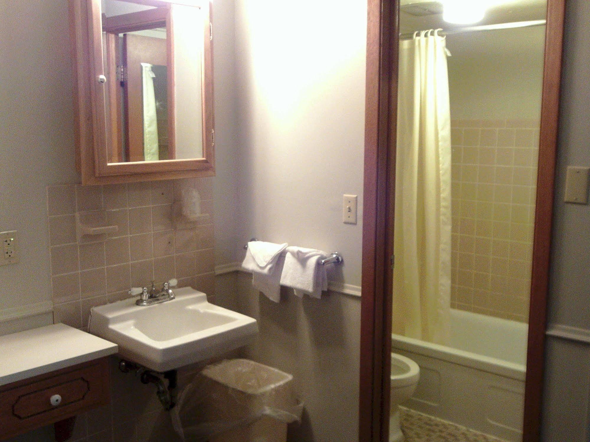 2Nd Street Inn & Suites Rochester Eksteriør billede